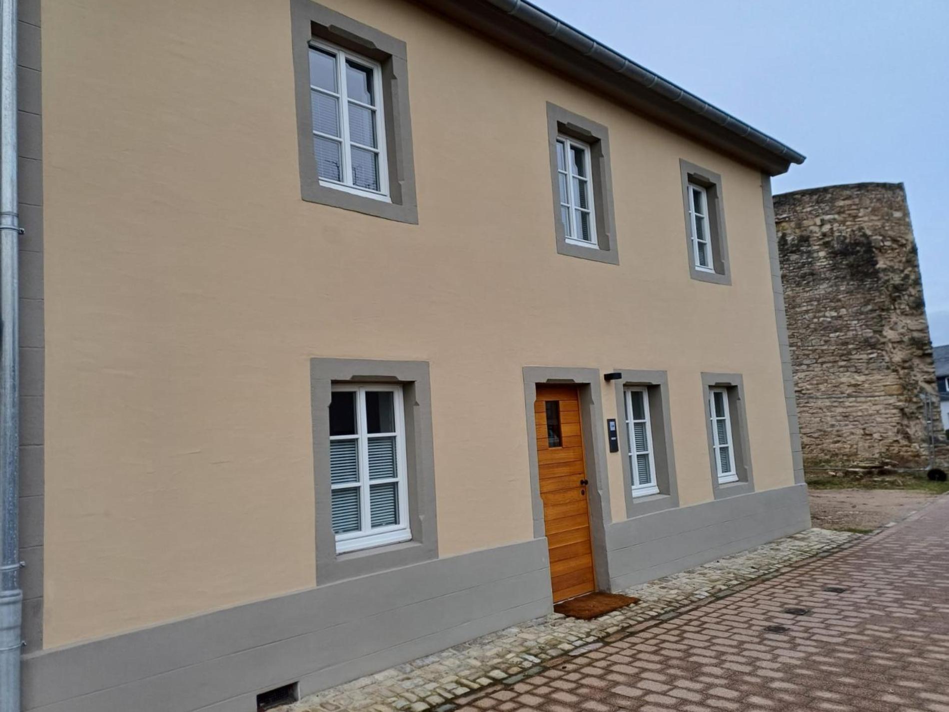 Denkmalgeschuetztes Ferienhaus In Der Suedeifel - Ferienhaus Hazen Bettingen Bagian luar foto